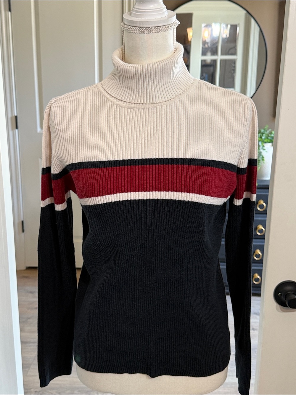 CASUAL CORNER Vintage Y2K 90s Cream & Black Stripe Ribbed Turtleneck Sweater L